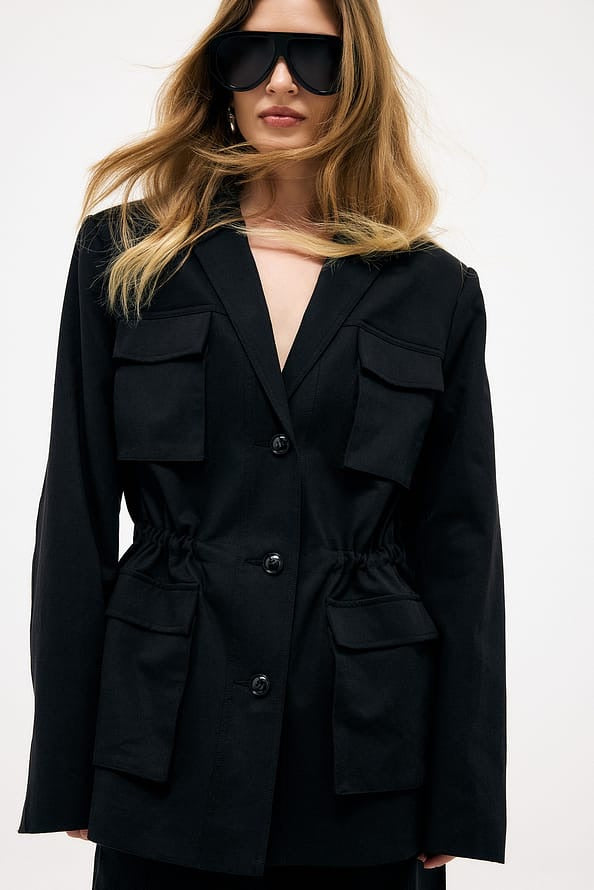 Blazer ava