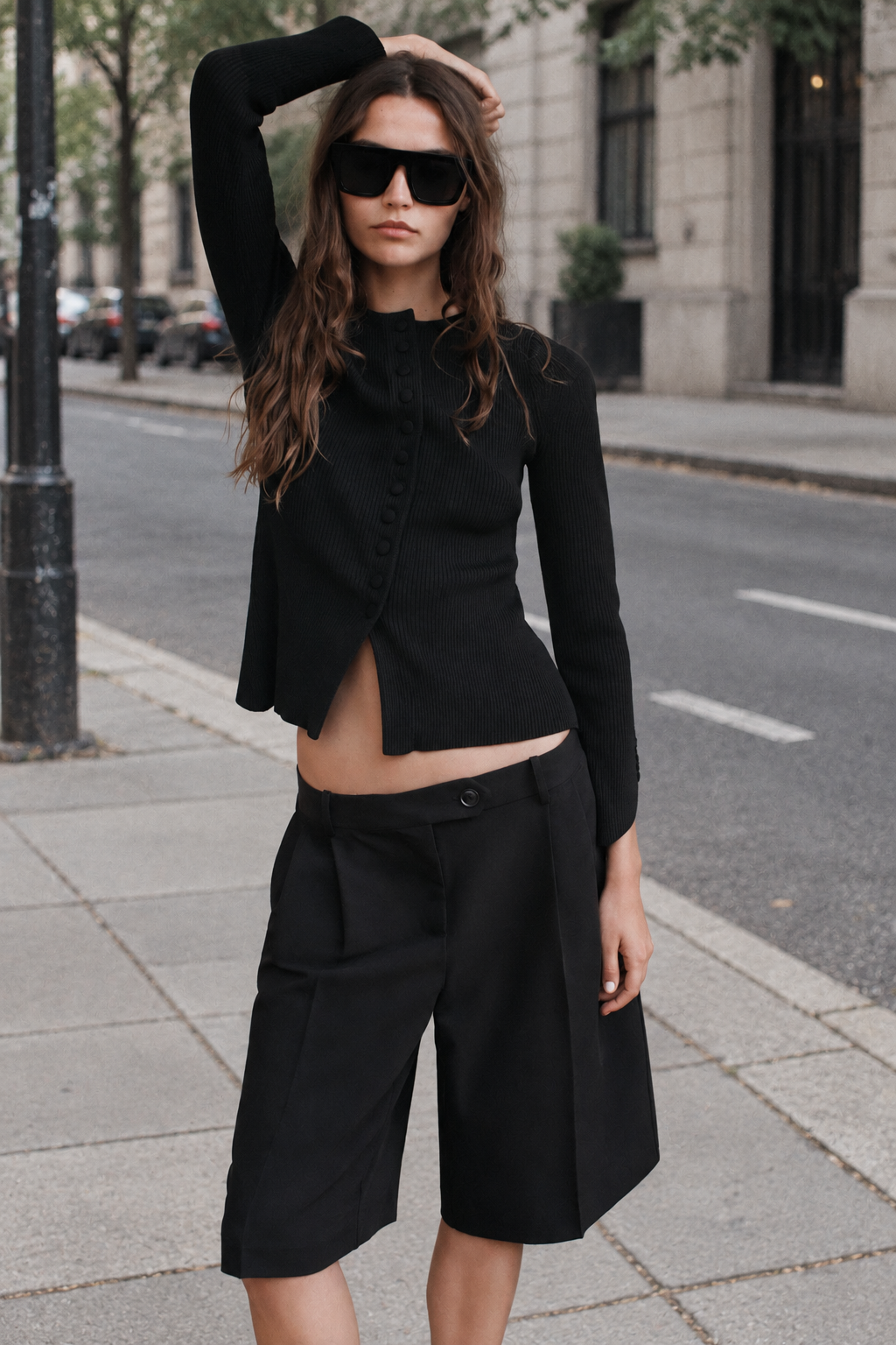 Cardigan Lyssora — Black — streetwear look