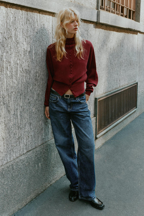 Cardigan Névalia — Burgundy — streetwear look