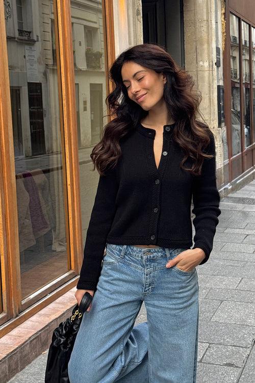 Cardigan Soléane — Black — streetwear look