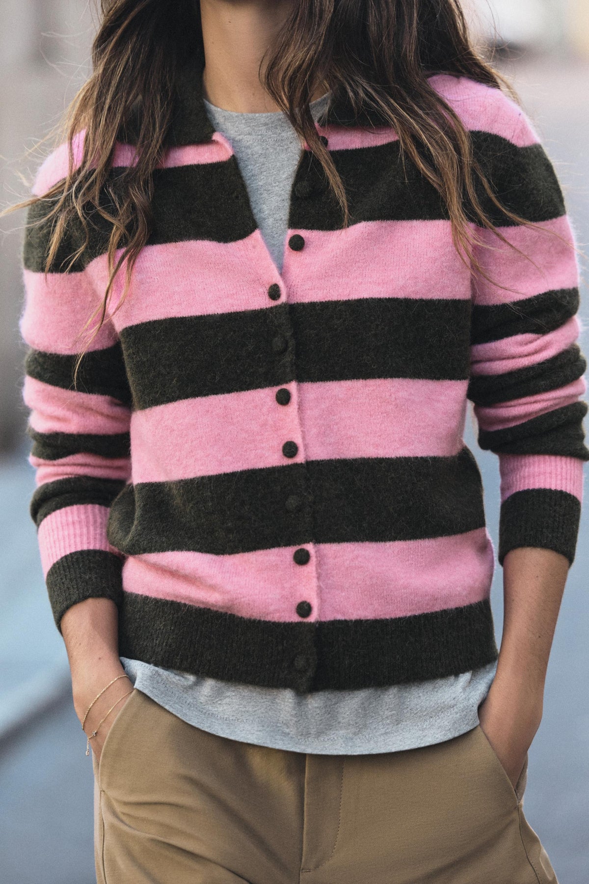 Cardigan Zyélia — Pink / dark green stripes — alternate view 1
